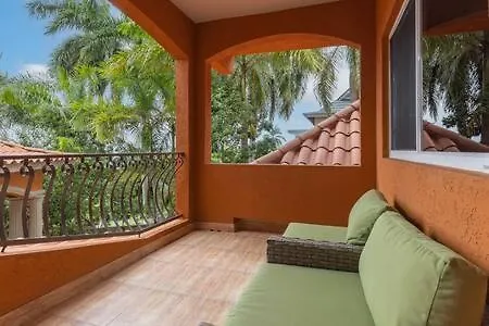 Hospitality Expert Stonehenge:5br Villa/chef/beach Montego Bay