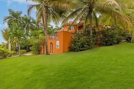 Hospitality Expert Stonehenge:5br Villa/chef/beach * Montego Bay