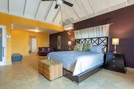 Hospitality Expert Stonehenge:5br Villa/chef/beach Villa